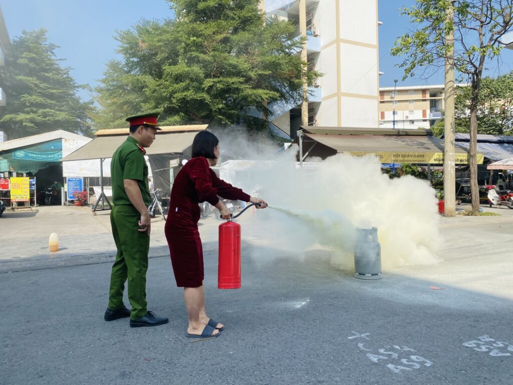 Thiết bị cứu hoả di động và linh hoạt là những công cụ quan trọng